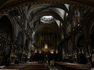 입구에서 바라본 바실리카