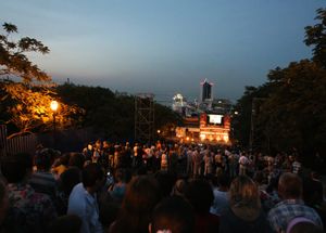 제1회 오데사 국제 영화제(2010년)의 일환으로 포템킨 계단에서 열린 영화 콘서트 "전함 포템킨"