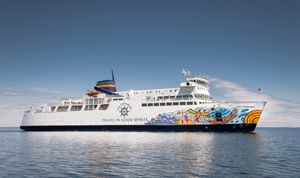 치치마운 여객/차량 페리