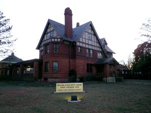 윌리엄 앨런 화이트 하우스 (2009)