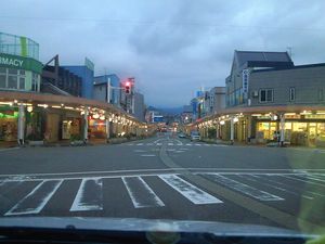 아케이드가 설치된 혼초 거리(합병 후 2008년 9월 촬영)