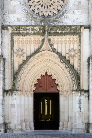 그라사 성당(Igreja da Graça)의 정문