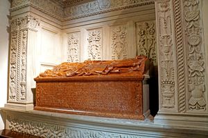 얀 1세의 무덤은 바벨 대성당에 있으며 폴란드에서 르네상스 건축의 첫 번째이자 가장 초기 사례이다.