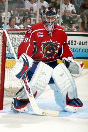 2007년 6월, 칼더 컵 결승전에서 해밀턴 불독스 소속으로 뛰고 있는 프라이스