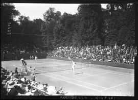 1913년 세계 하드 코트 선수권 대회 남자 결승전 앤서니 와일딩과 앙드레 고베르 (1913년 6월 15일)