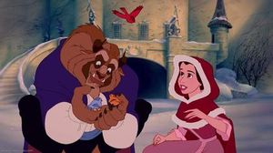 야수와 벨이 "Something There" 음악 시퀀스 동안 서로 사랑에 빠지기 시작하는 것을 마침내 깨닫는 장면.