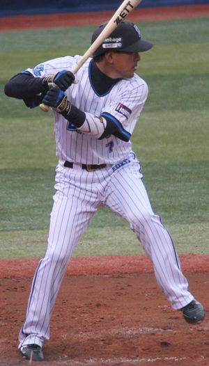 긴조 다쓰히코의 타격 폼 (2012년 3월 18일, 요코하마 스타디움)