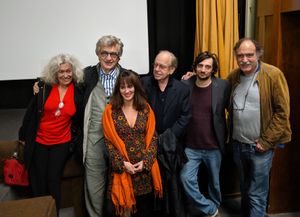 2019년 리스본 영화제에서 열린 리스본 스토리 25주년 기념 상영회 이후 빔 벤더스와 제작자, 배우들