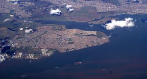 캐니 섬, 자치구의 마을 중 하나