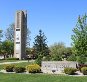 에이드리언 칼리지