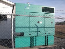 라디오 마스트 기지 내 커민스 발전기