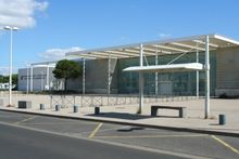 아그드 - 오귀스트 루바티에 고등학교 (1996)