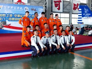 중화민국 공군군관학교 생도들