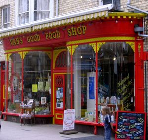 밴스 굿 푸드 숍, 랜드린도드의 빅토리아 시대 번영기의 상점 스타일의 예