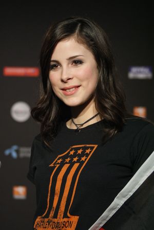 2010년 5월, 오슬로 시청에서 열린 유로비전 송 콘테스트 2010 환영 파티에서