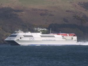 Stena Line은 HSS를 통해 스트란라와 벨파스트 간 항해를 제공했다