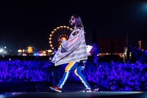 2018년 Rock im Park에서 Monolith Tour 공연 중