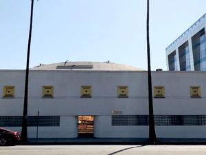 대부분의 Smile 세션은 웨스턴 스튜디오 (2019년 사진)에서 진행되었습니다.