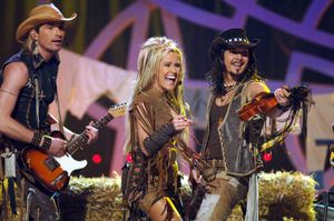 2007-2008 레드넥스 라인업 (왼쪽부터) 안데르스 룬스트룀, 안니카 융베리, 옌스 실쇼