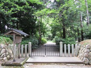 시즈오카현하마마쓰시기타 구 이사마치 이이노야의 무네요시 친왕 묘