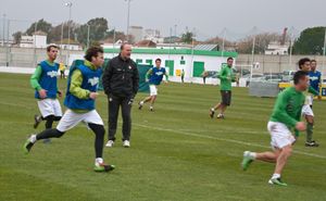 2010년 12월 베티스에서 멜 훈련