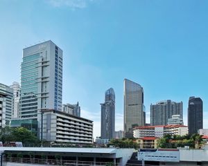 스리나카린위롯 대학교 프라산밋 캠퍼스