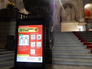 위생 규칙과 증상 발생 시 올바른 대처에 대한 공식 정보 (2020년 3월 16일 의사당 버전)