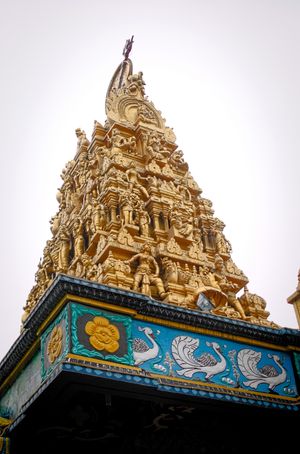 인도네시아 메단 스리 마리암만 사원