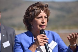 지사 아라벨라 카레라스