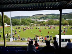 애버러먼 파크는 한때 애버데어 RFC의 홈구장이었고, 현재 애버데어 타운 FC의 홈구장이다.