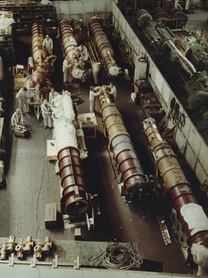 즈바르디스급 잠수함의 어뢰 발사관 건설