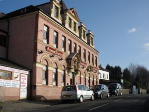 킬피니드에 위치한 킬피니드 커머셜 호텔