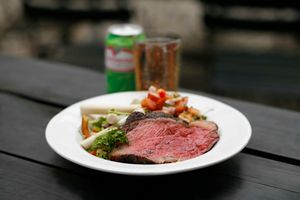 브라질 스타일 피카냐 요리