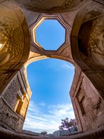  사파비 시대에 지어진 페르도스의 역사적인 집의 모습