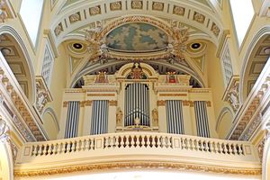 비비에가 십 대 시절에 가끔 연주했던 퀘벡 노트르담 대성당의 오르간