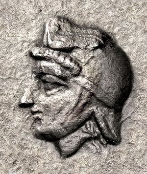 아기스 3세는 알렉산드로스 대왕에 맞서 리디아의 아케메네스 사트라프인 아우토프라다테스로부터 재정적, 군사적 지원을 받았다.