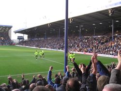 2008년 2월 첼시와의 경기에서 본 노스 스탠드