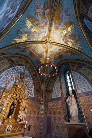 로레토 예배당과 17세기 마돈나 조각상