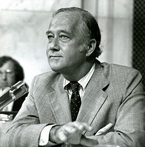 미컬스키는 1974년 찰스 매티어스의 상원 의석에 도전했다.