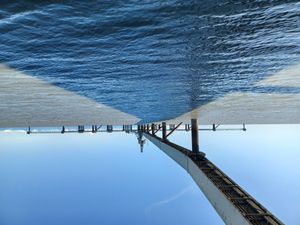 사용하지 않는 산업용 벌크 화물 부두, 쿡 만, 알래스카