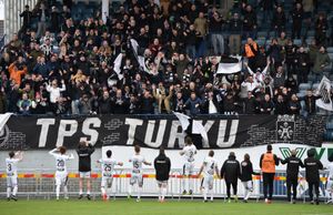 투르쿠 팔로세우라 축구 팬들