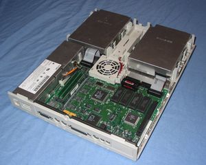 매킨토시 LC의 내부 모습