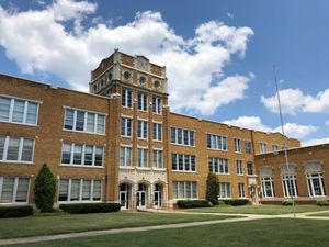 솔즈베리 고등학교