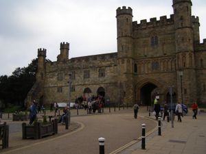 배틀 애비의 게이트하우스