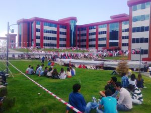 메흐메트 아키프 에르소이 대학교 캠퍼스