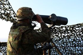 연안 감시 중인 대원