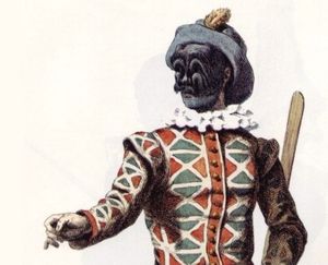 아를레키노의 반 가면은 원숭이 같은 코와 악마의 뿔을 상징하는 "혹"이 있는 검은색으로 칠해져 있다.