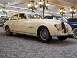 부가티 타입 101 기요르 4도어 세단