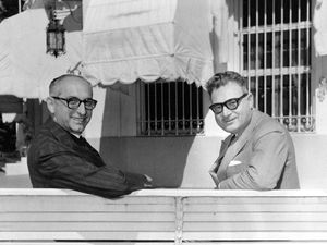 아르투로 프론디지 대통령과 로헬리오 프리제리오 비서관, 라 킨타 데 올리보스, 1958년.