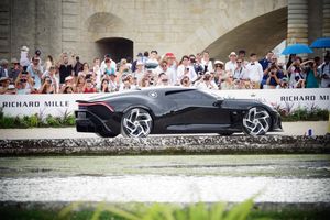 라 부아튀르 누아르의 후방